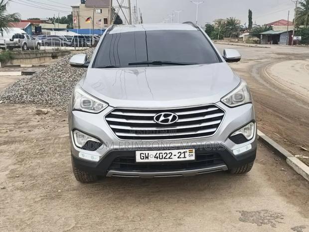 Hyundai Santa Fe 2014 Gray