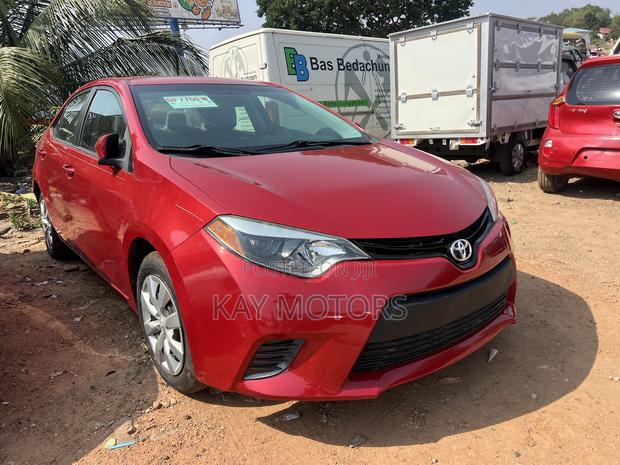 Toyota Corolla LE Eco 4dr Sedan (1.8L 4cyl CVT) 2016 Red