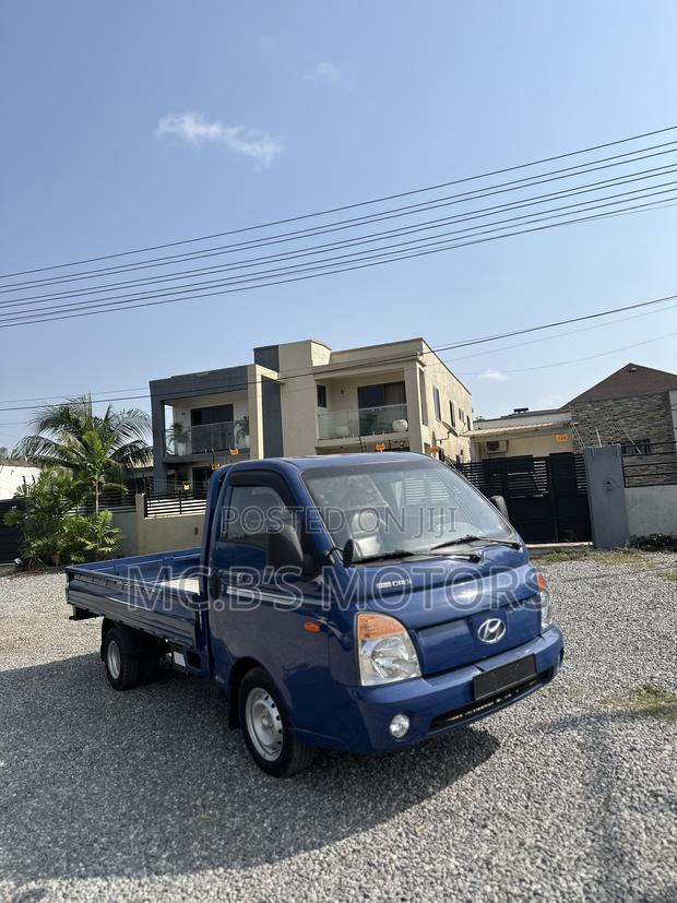 Hyundai Porter II 2013 Blue