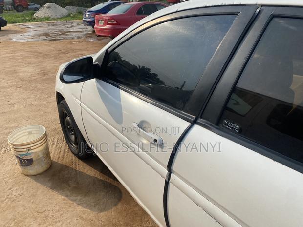 Hyundai Accent 2010 White