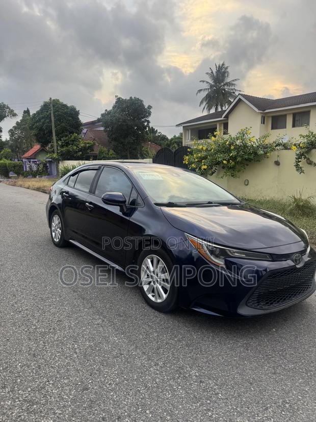 Toyota Corolla LE 2020