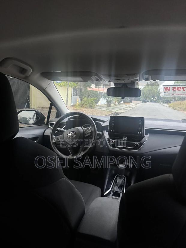 Toyota Corolla LE 2020