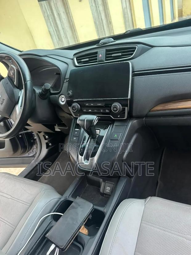 Honda CR-V Touring AWD 2019 Blue