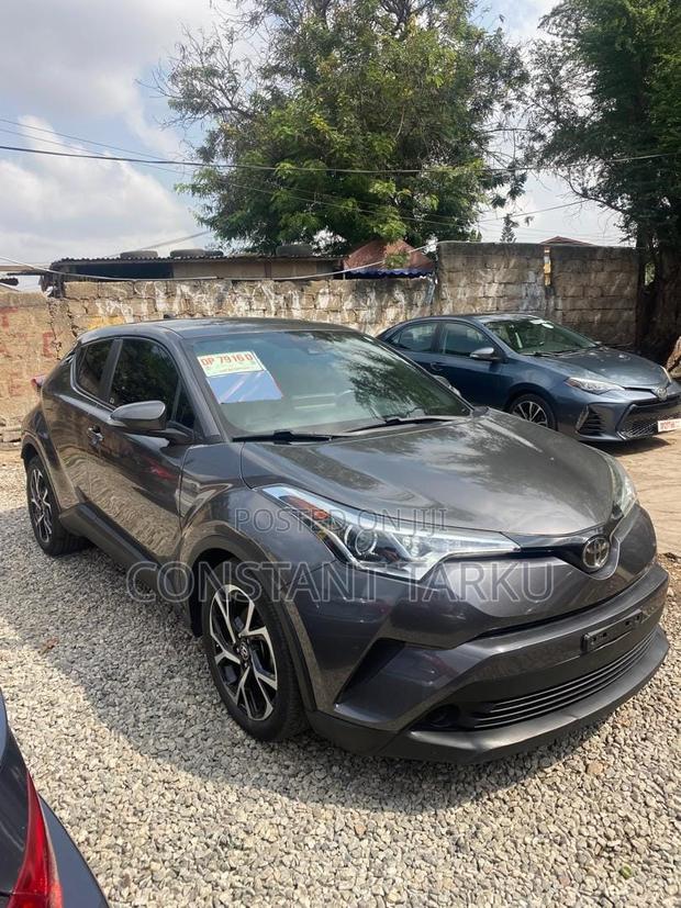 Toyota C-HR 2019 Gray