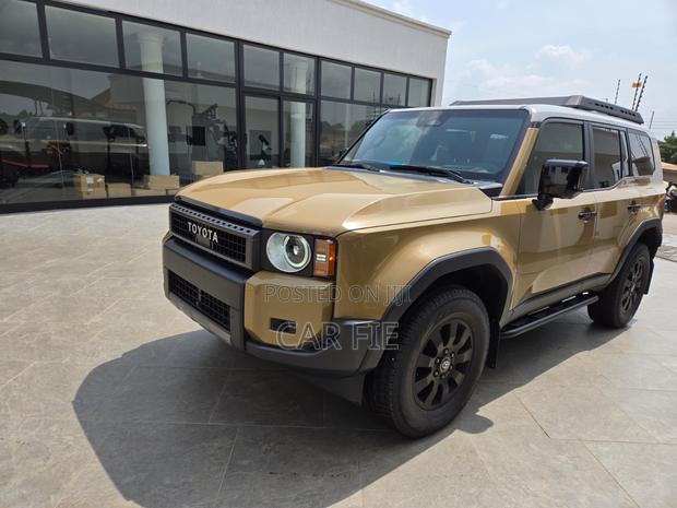 Toyota Land Cruiser 2024 Gold