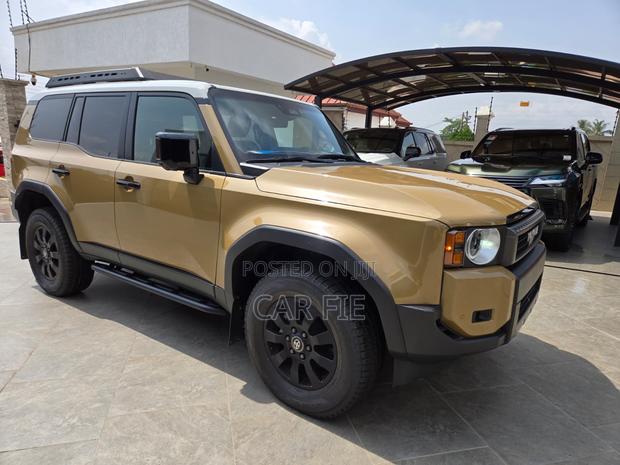 Toyota Land Cruiser 2024 Gold