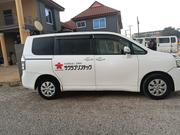 Toyota Voxy 2013 White for sale