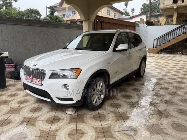 BMW X3 xDrive28i 4dr SUV AWD (2.0L 4cyl Turbo 8A) 2014 White