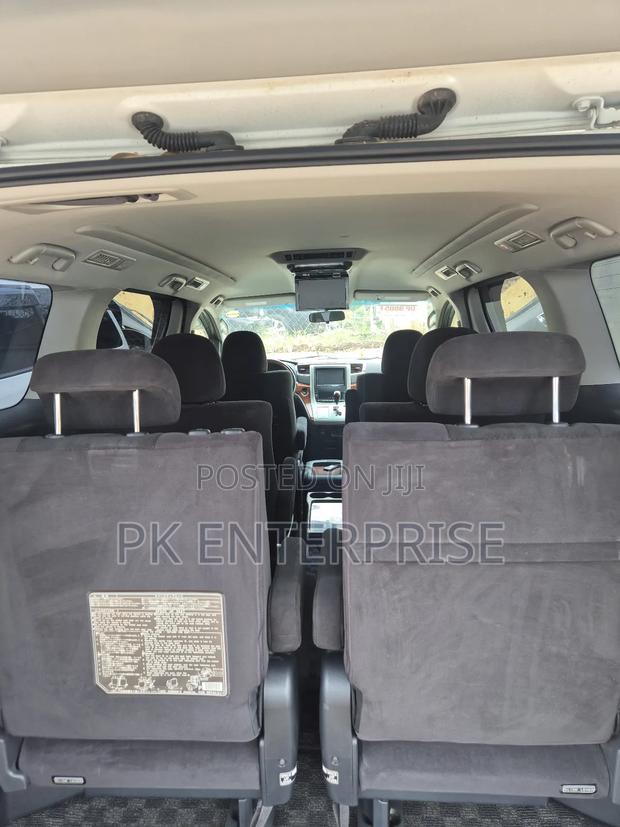 Toyota Vellfire 2013 White