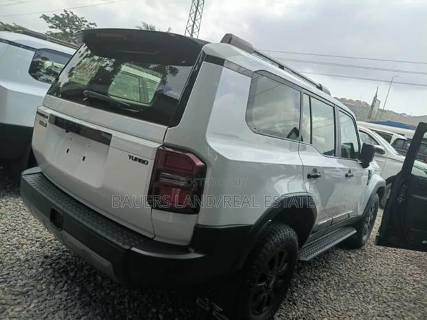 New Toyota Land Cruiser 2025 Ivory