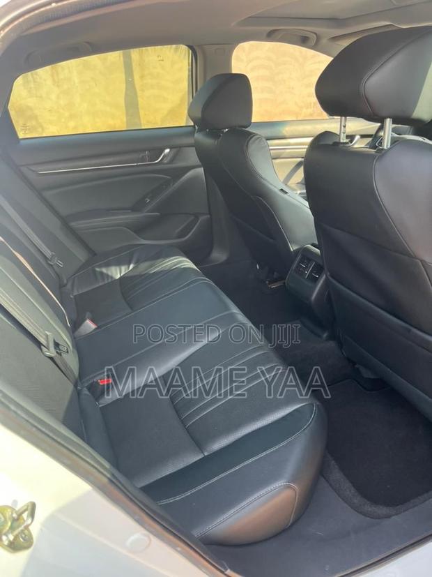 Honda Accord Touring 2018 White