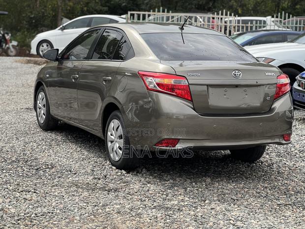 Toyota Yaris 2015