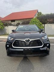 Toyota Highlander XLE 2022 Black for sale