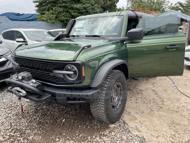 Ford Bronco 2.3 AWD 5 doors 2024 Green