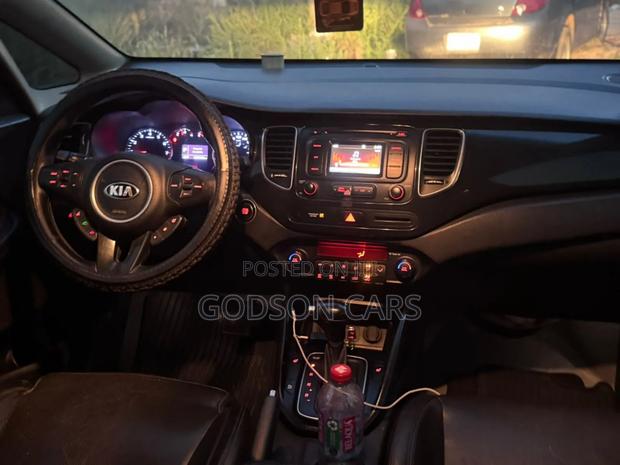 Kia Rondo 2016 Gray