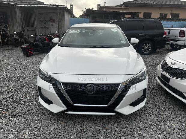 Nissan Sentra SV 2021 White