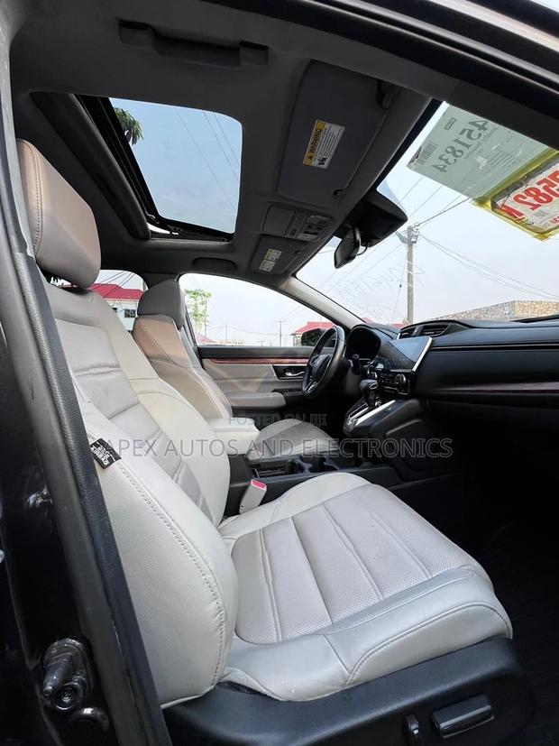 Honda CR-V Touring AWD 2019 Black