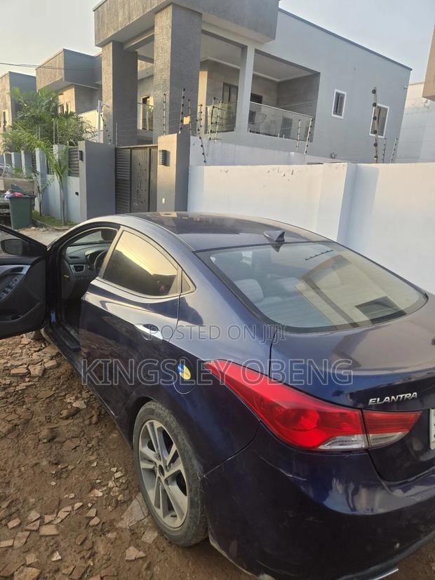 Hyundai Elantra 2014 Blue