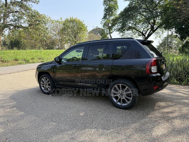 Jeep Compass Altitude Edition 4dr SUV (2.0L 4cyl CVT) 2015 Black