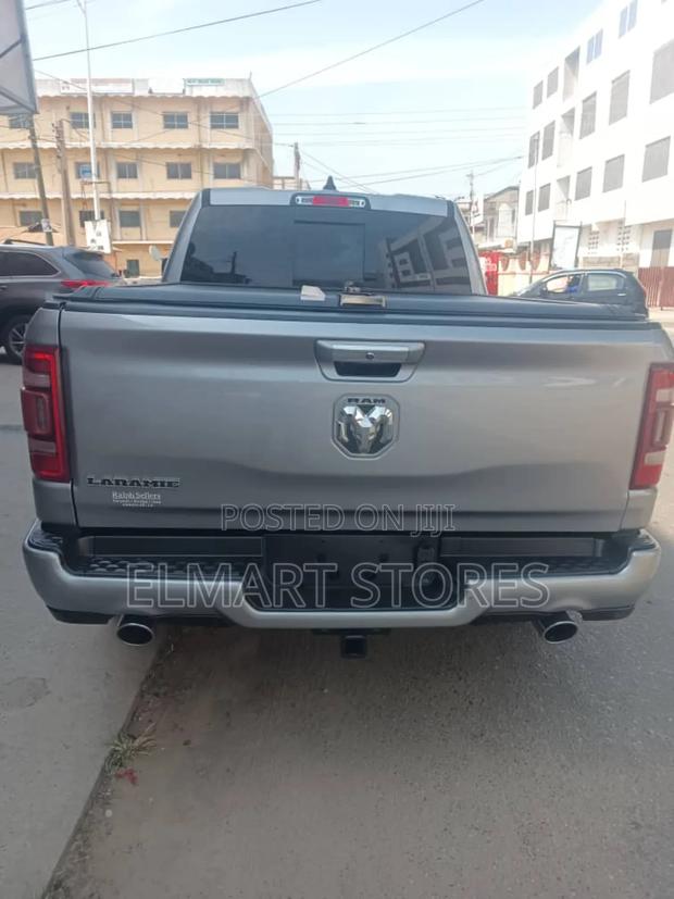 Dodge RAM 1500 5.7 Petrol AWD 2022 Gray