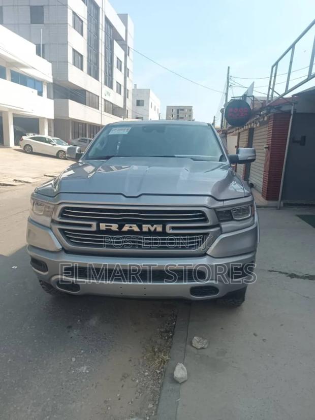 Dodge RAM 1500 5.7 Petrol AWD 2022 Gray