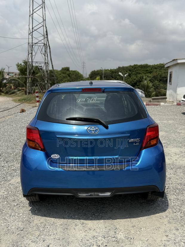 Toyota Yaris LE Hatchback 3dr 2016 Blue