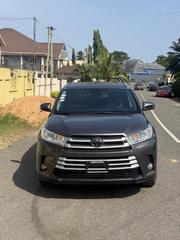 Toyota Highlander XLE 4x4 V6 (3.5L 6cyl 8A) 2018 Gray for sale