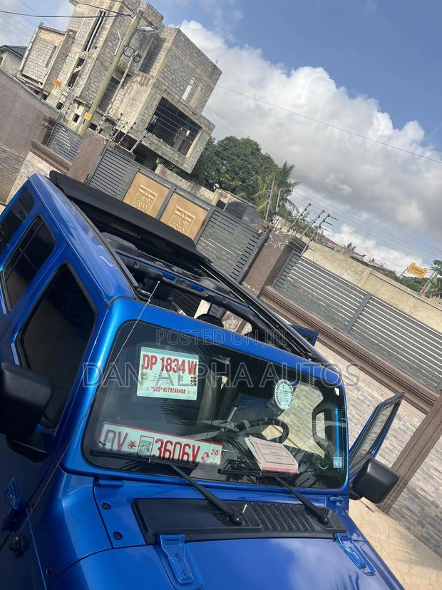 Jeep Wrangler 2022 Blue