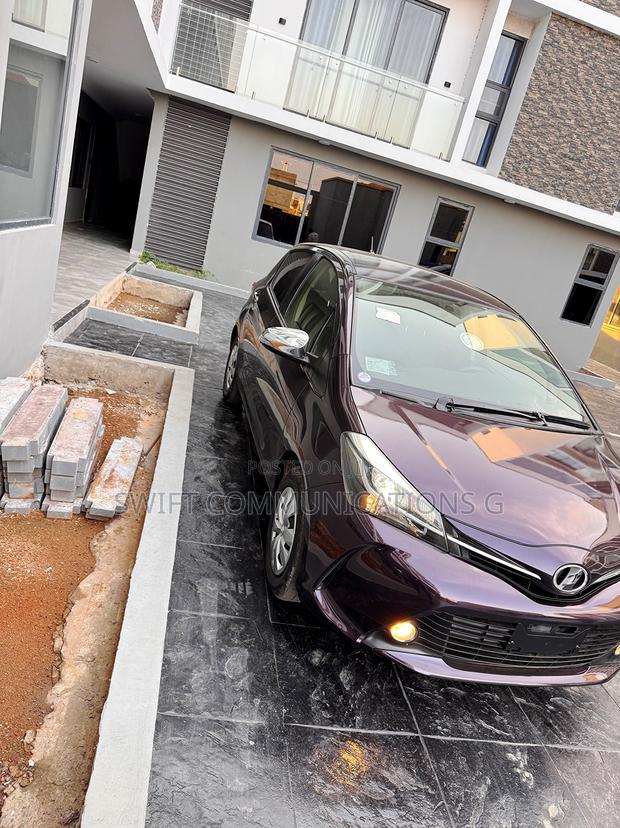 Toyota Vitz 1.5 FWD 3dr 2015 Purple