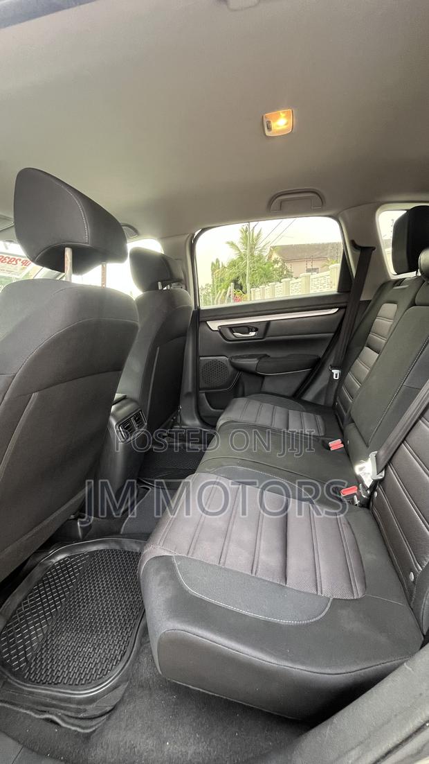 Honda CR-V LX 1.5 2018 Gray