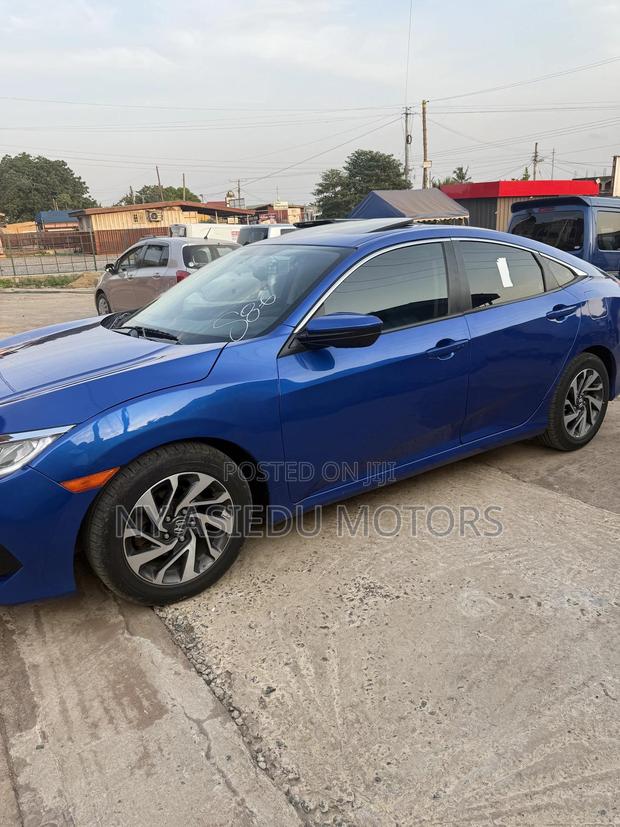 Honda Civic EX 4dr Sedan (1.5L 4cyl) 2016 Blue
