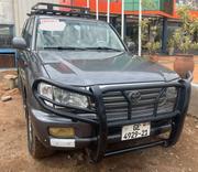 Toyota Land Cruiser 2006 Gray for sale
