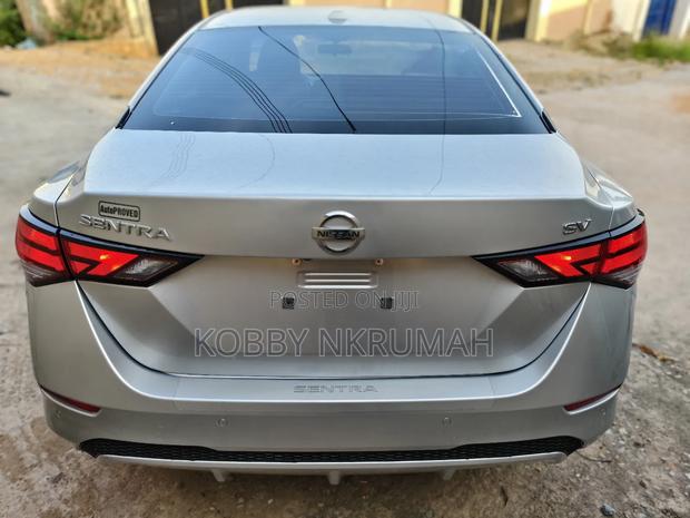 Nissan Sentra SV 2022 Silver