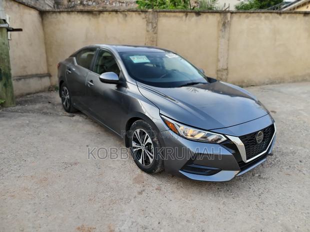 Nissan Sentra SV 2021 Gray