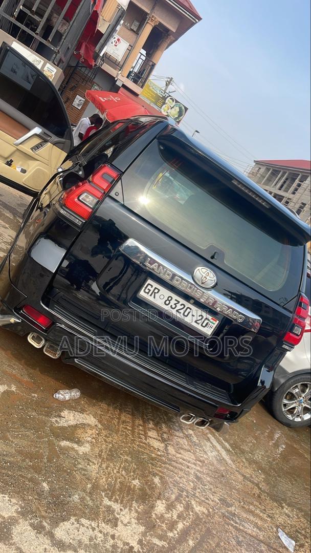 Toyota Land Cruiser Prado 2015 Black