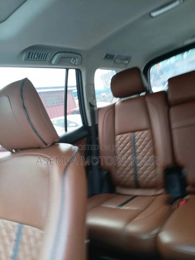 Toyota Land Cruiser Prado 2.7 2019 Silver