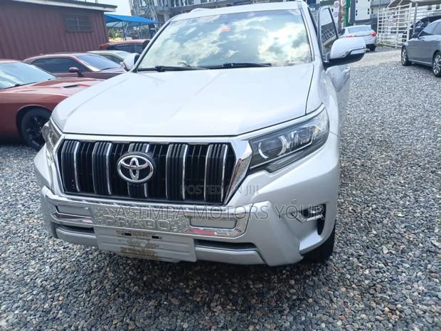 Toyota Land Cruiser Prado 2.7 2019 Silver