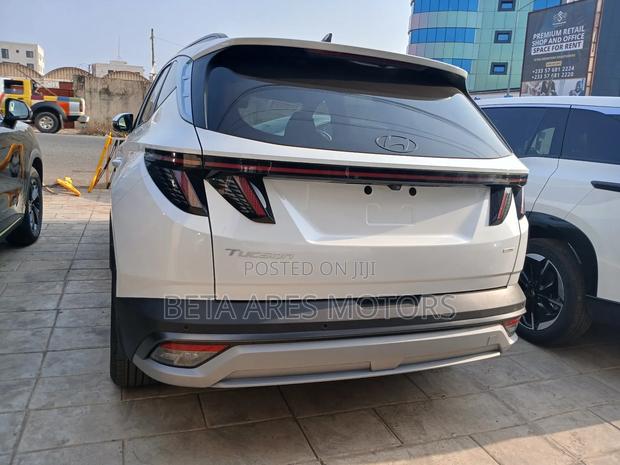 New Hyundai Tucson XRT 2024 White