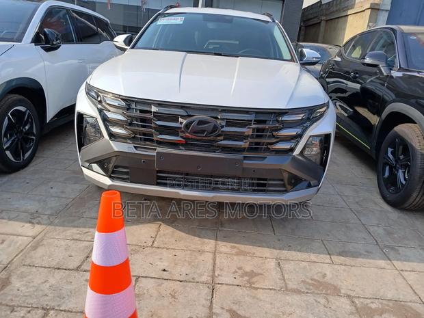 New Hyundai Tucson XRT 2024 White