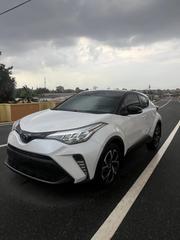 Toyota C-HR XLE 2022 White for sale