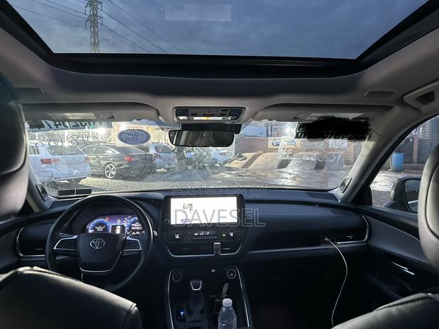 Toyota Highlander Limited AWD 2024 Black