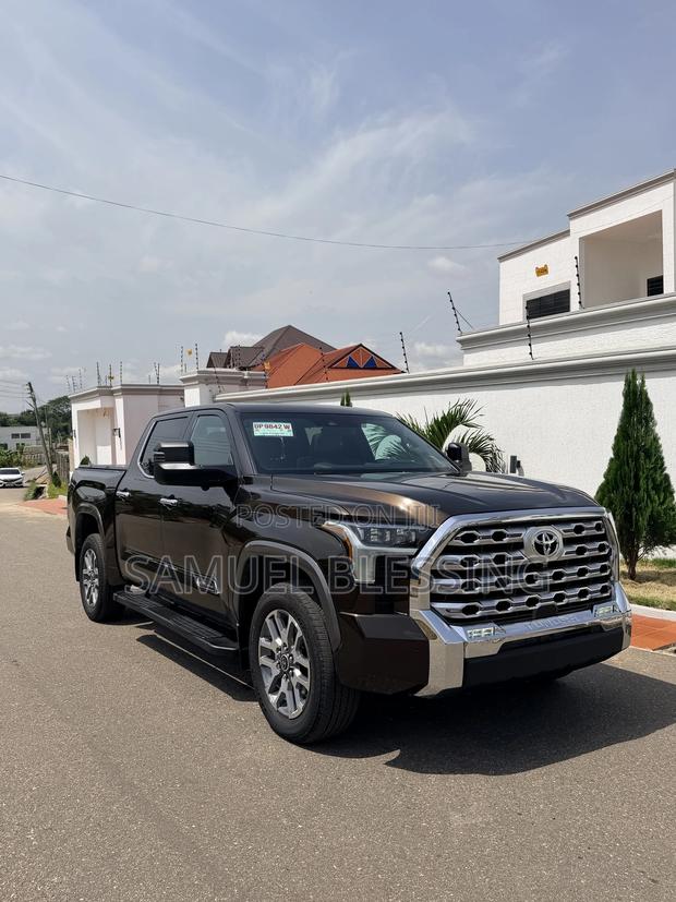 Toyota Tundra 1794 Edition CrewMax 5.5' Bed 2024 Brown