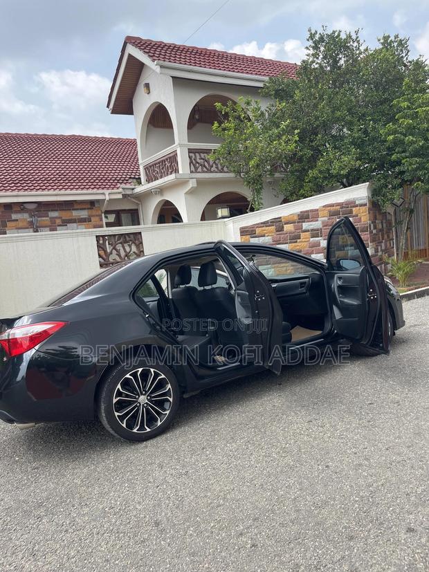 Toyota Corolla S Premium 4dr Sedan (1.8L 4cyl CVT) 2015 Black