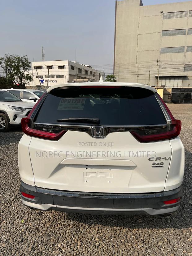 Honda CR-V Special Edition 2021 White
