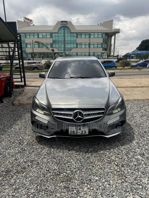 Mercedes-Benz E350 Base 4Matic Sedan AWD (3.5L 6cyl 7A) 2015 Gray