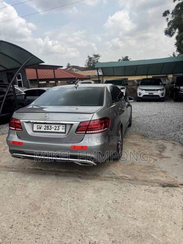 Mercedes-Benz E350 Base 4Matic Sedan AWD (3.5L 6cyl 7A) 2015 Gray