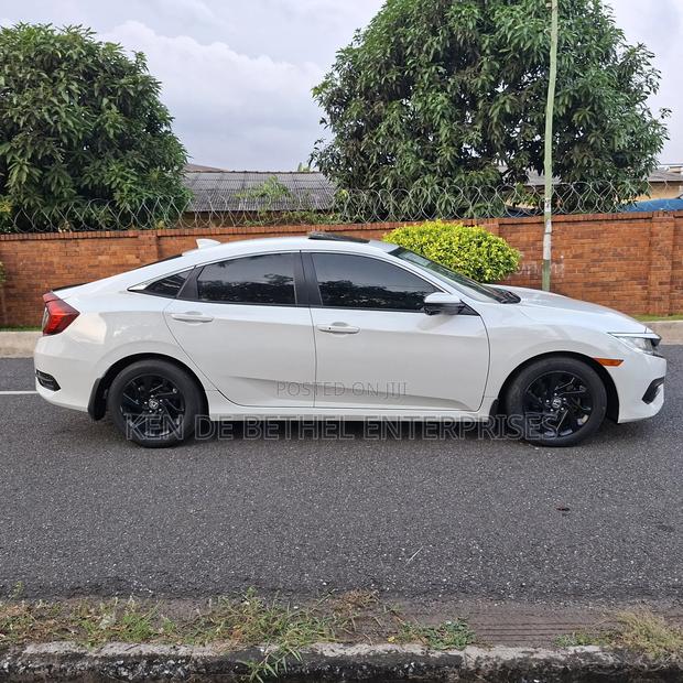 Honda Civic EX 4dr Sedan (2.0L 4cyl) 2017 White