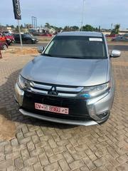 Mitsubishi Outlander 2.0 PHEV AWD 2017 Silver for sale