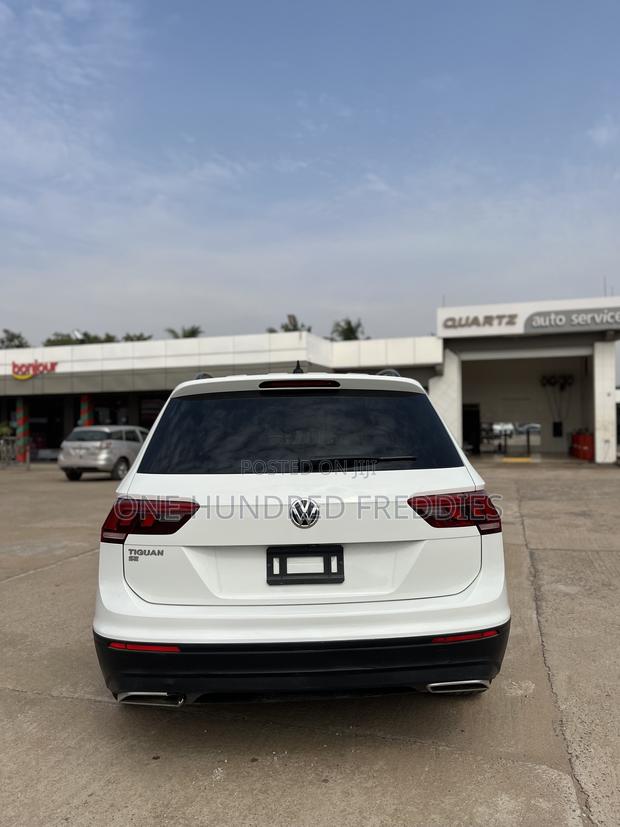 Volkswagen Tiguan 2.0T SE FWD 2019 White