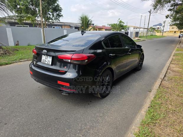 Kia Forte S Sedan 2018 Black